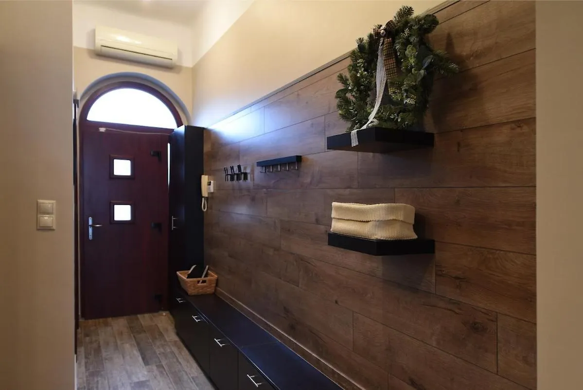 Spacious Studio At Parliament With Free Bikes - Szemere Apartman A Parlamentnel Ingyen Bicokkal Budapešť