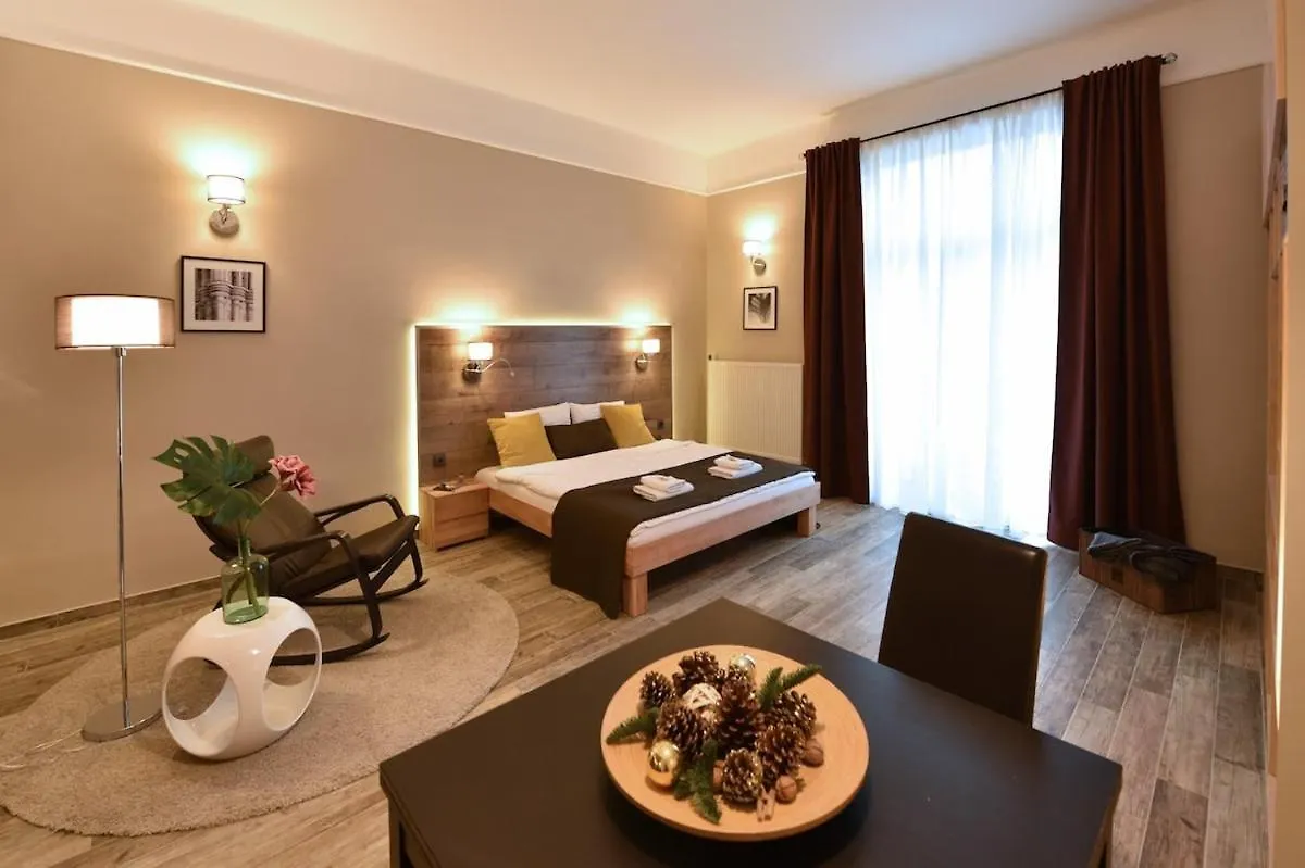 Spacious Studio At Parliament With Free Bikes - Szemere Apartman A Parlamentnel Ingyen Bicokkal Budapešť